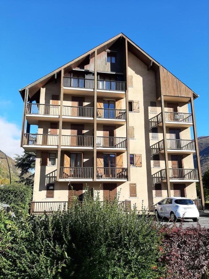 Pour Cure Et Ski Apartment Bagnères-de-Luchon Exterior foto